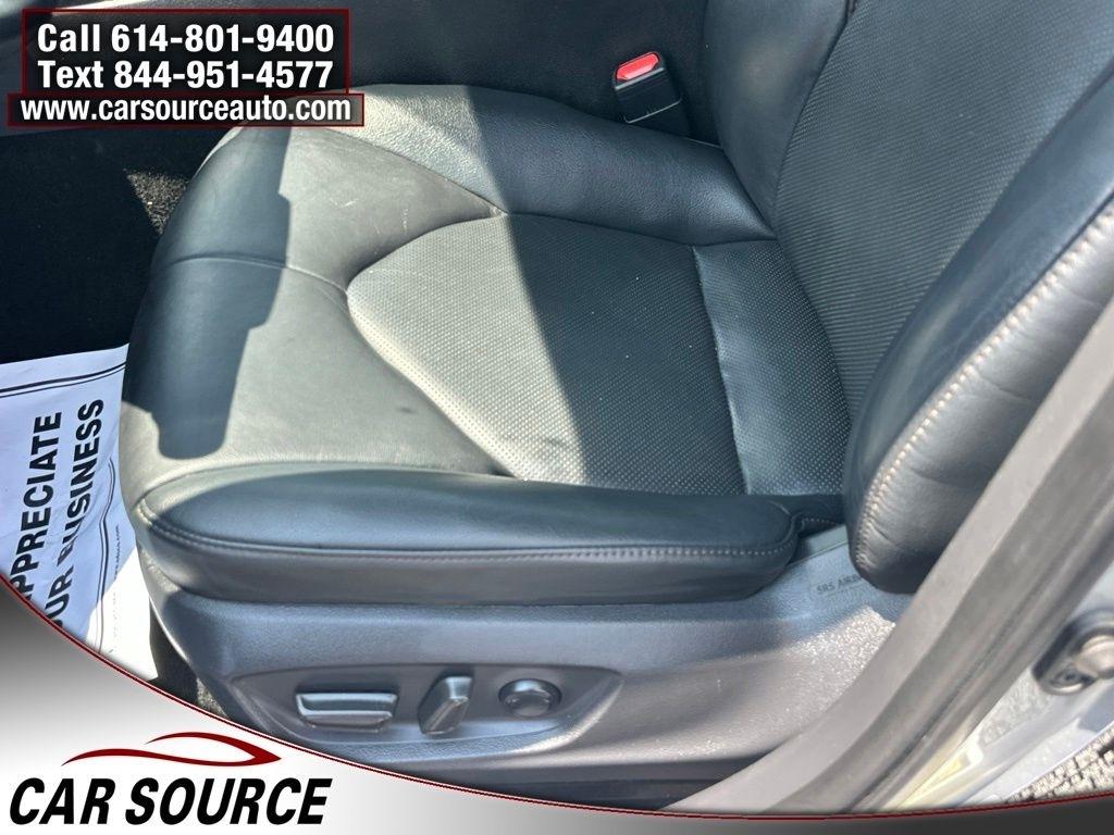Toyota Camry  2020