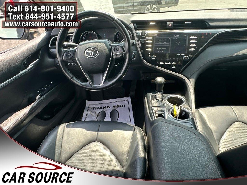 Toyota Camry  2020
