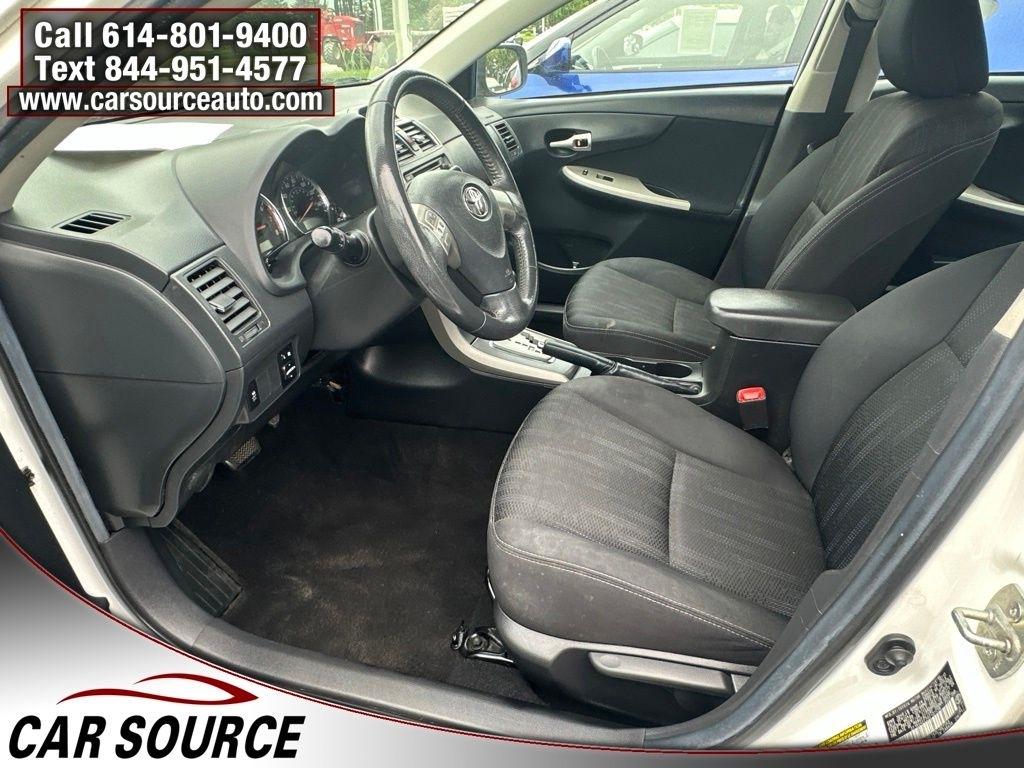 Toyota Corolla  2013