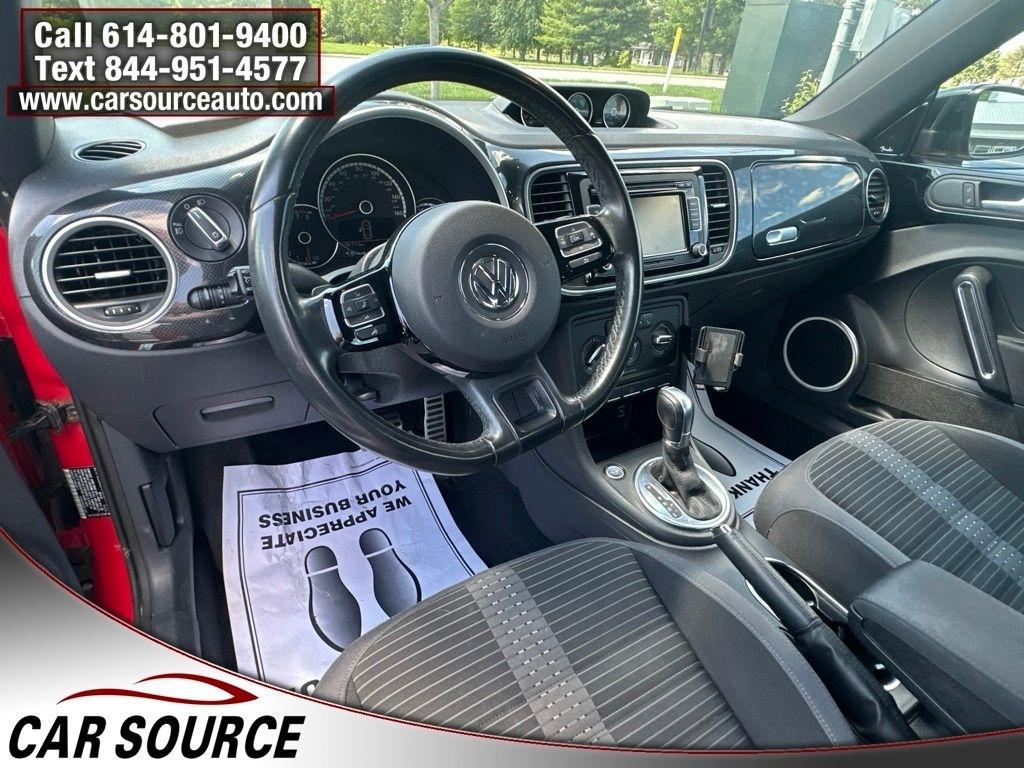 Volkswagen Beetle Coupe  2015