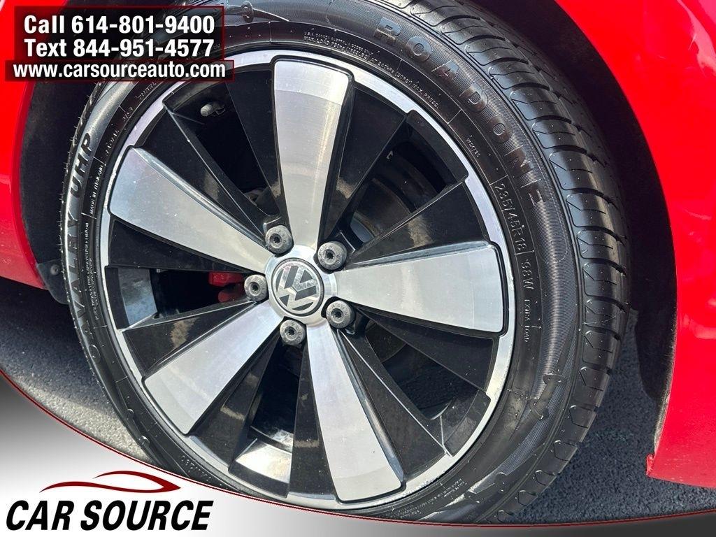 Volkswagen Beetle Coupe  2015