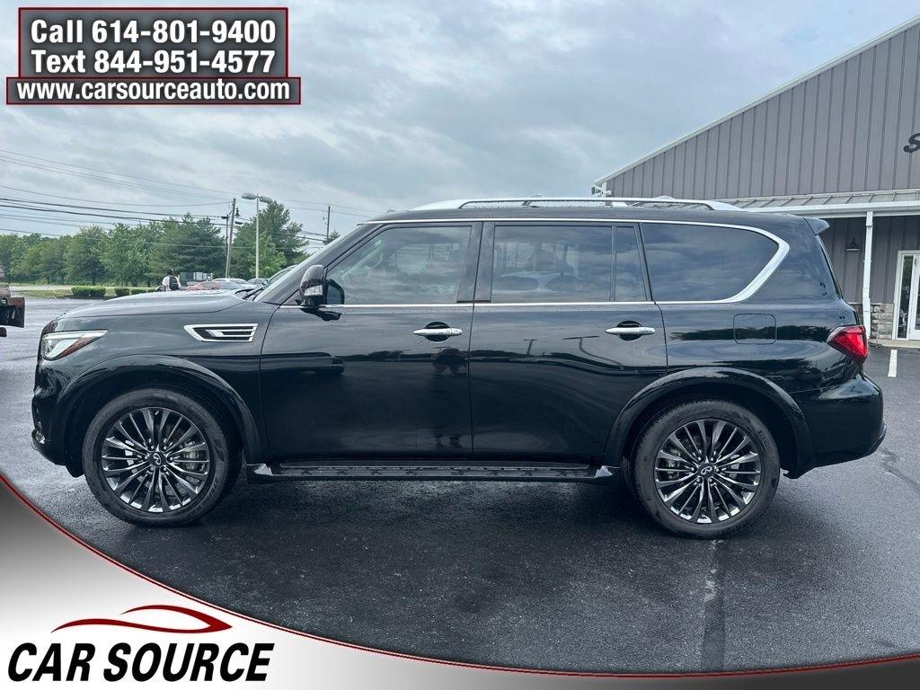 Infiniti QX80  2022