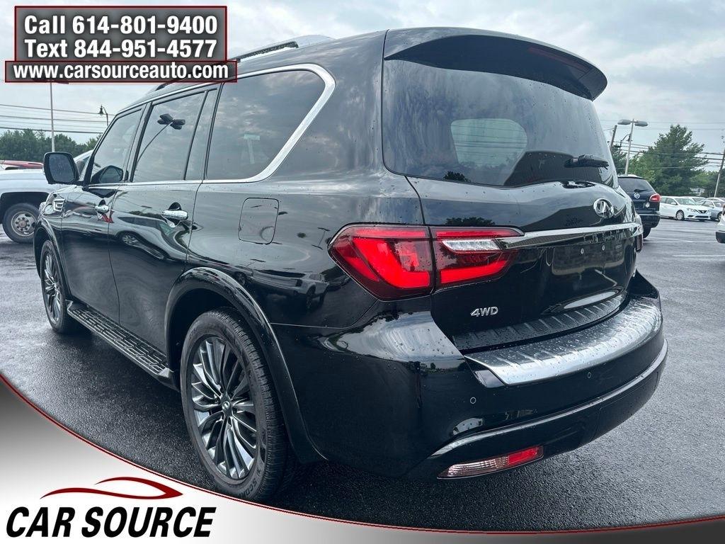 Infiniti QX80  2022