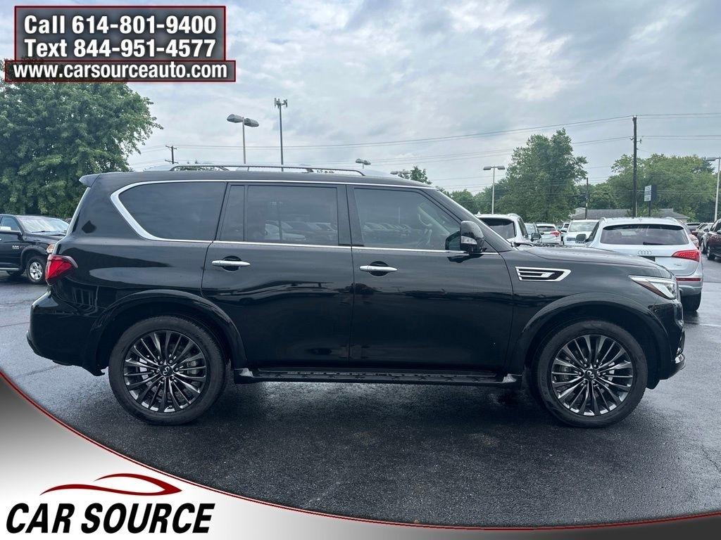 Infiniti QX80  2022