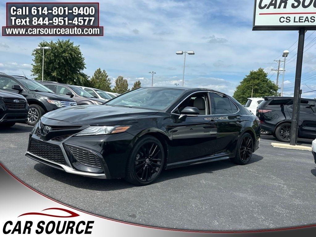 Toyota Camry  2022