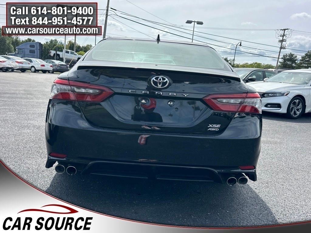 Toyota Camry  2022