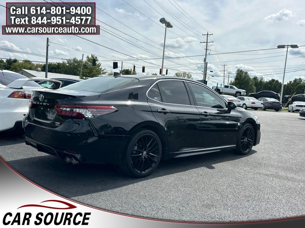 Toyota Camry  2022