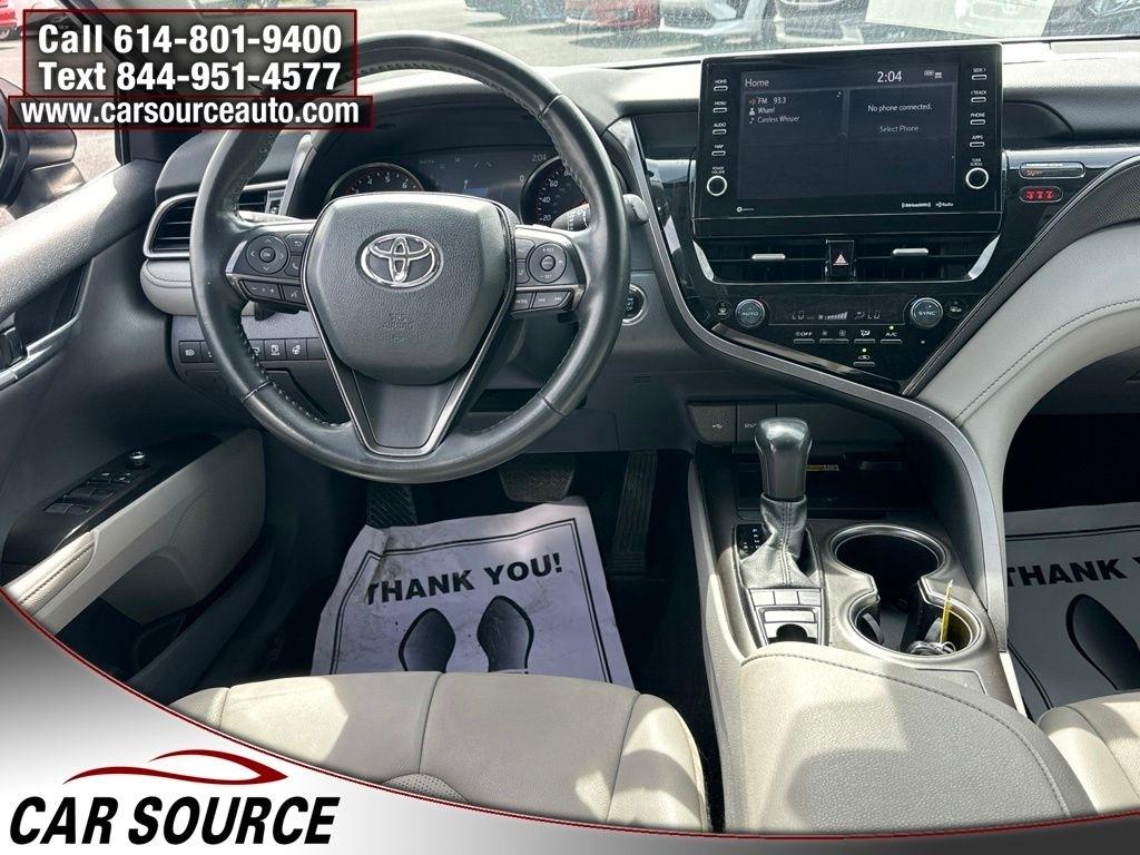 Toyota Camry  2022