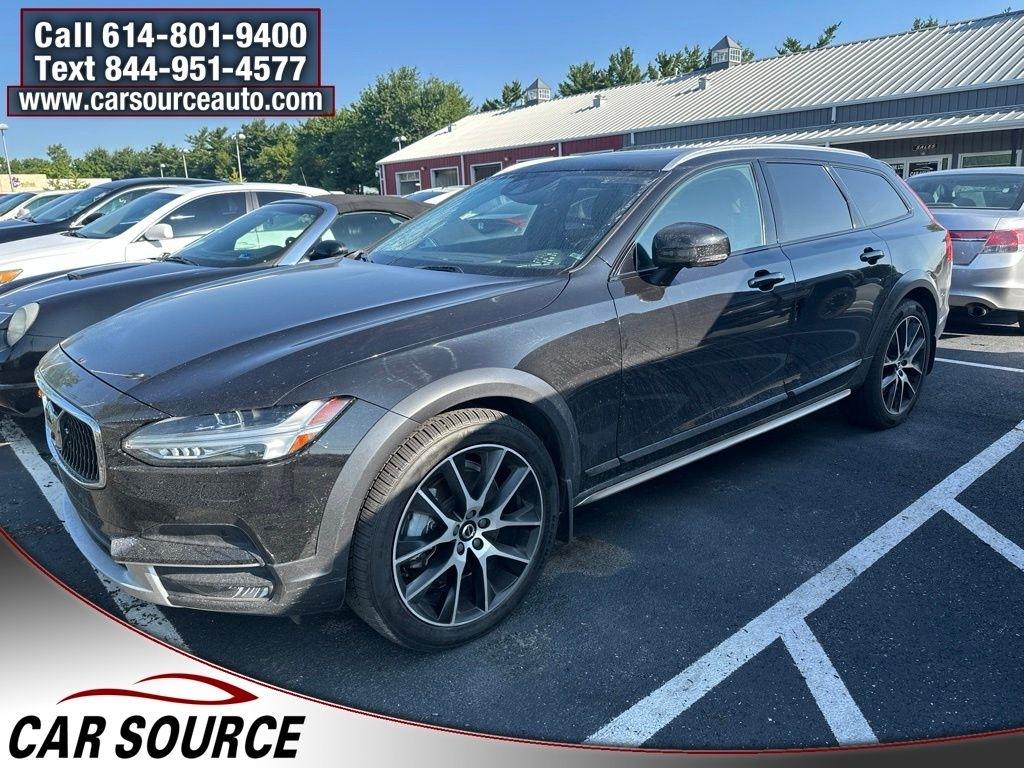 Volvo V90 Cross Country  2020