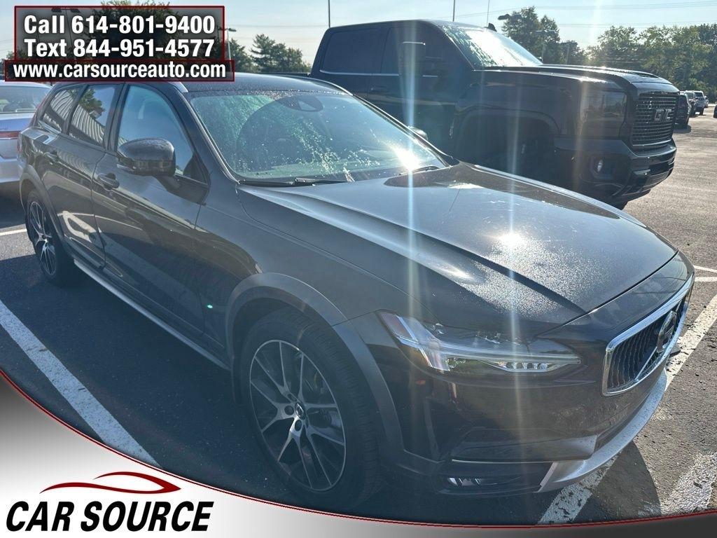 Volvo V90 Cross Country  2020