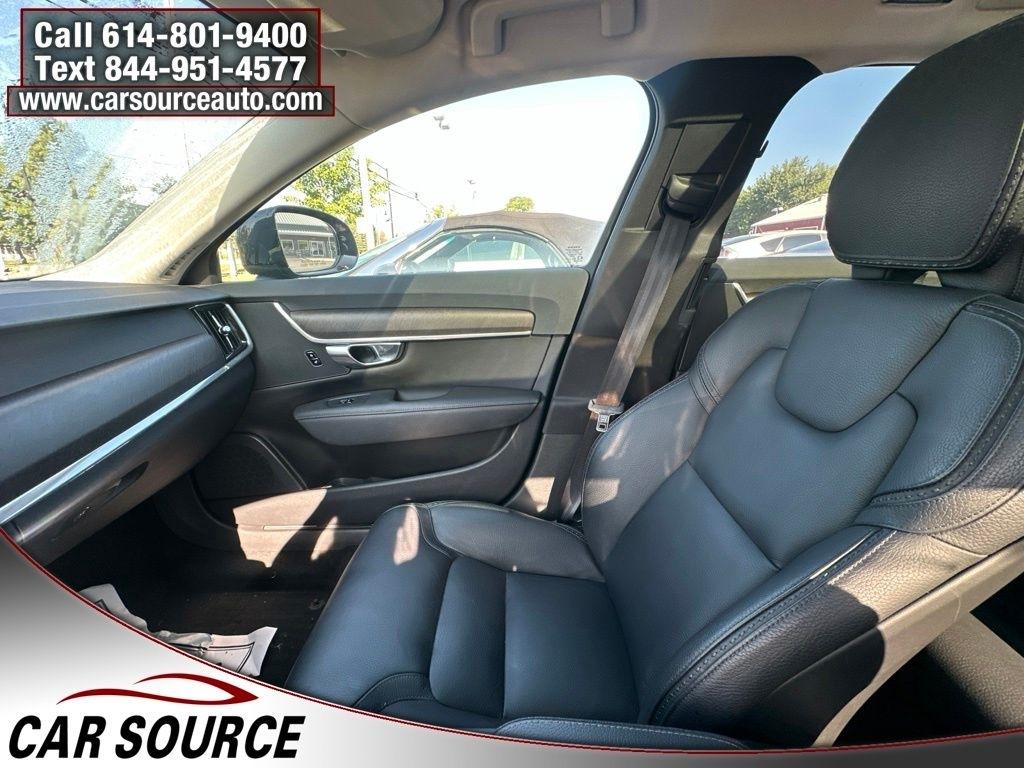 Volvo V90 Cross Country  2020