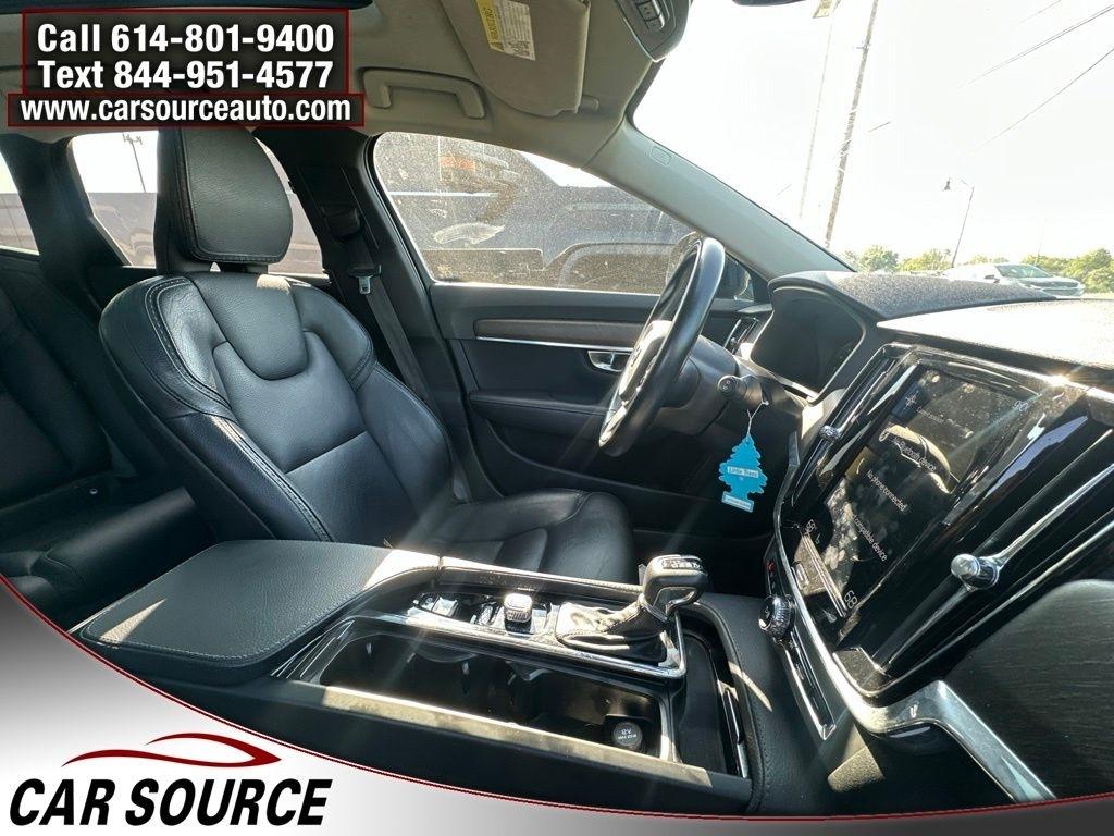 Volvo V90 Cross Country  2020