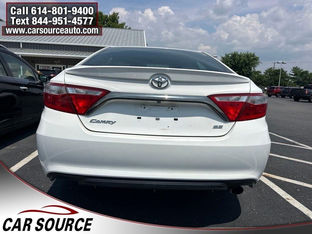 Toyota Camry  2017