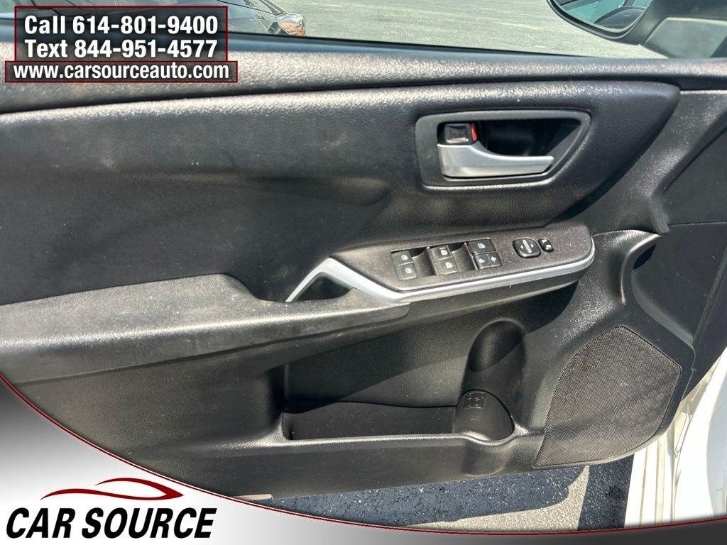 Toyota Camry  2017