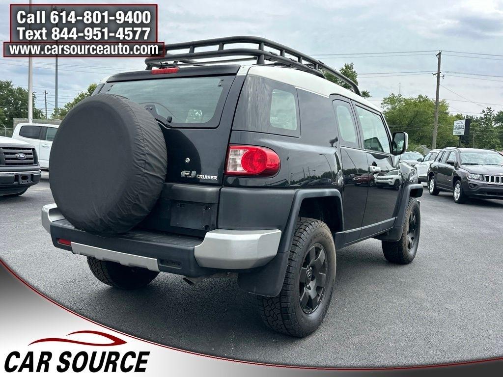 Toyota FJ Cruiser  2007