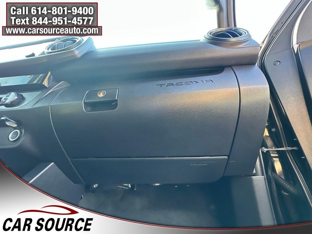 Toyota Tacoma  2017