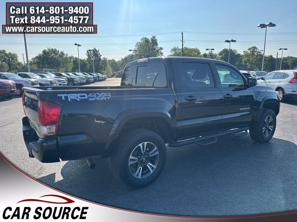 Toyota Tacoma  2017