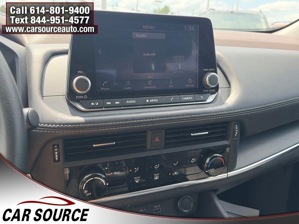 Nissan Rogue  2022