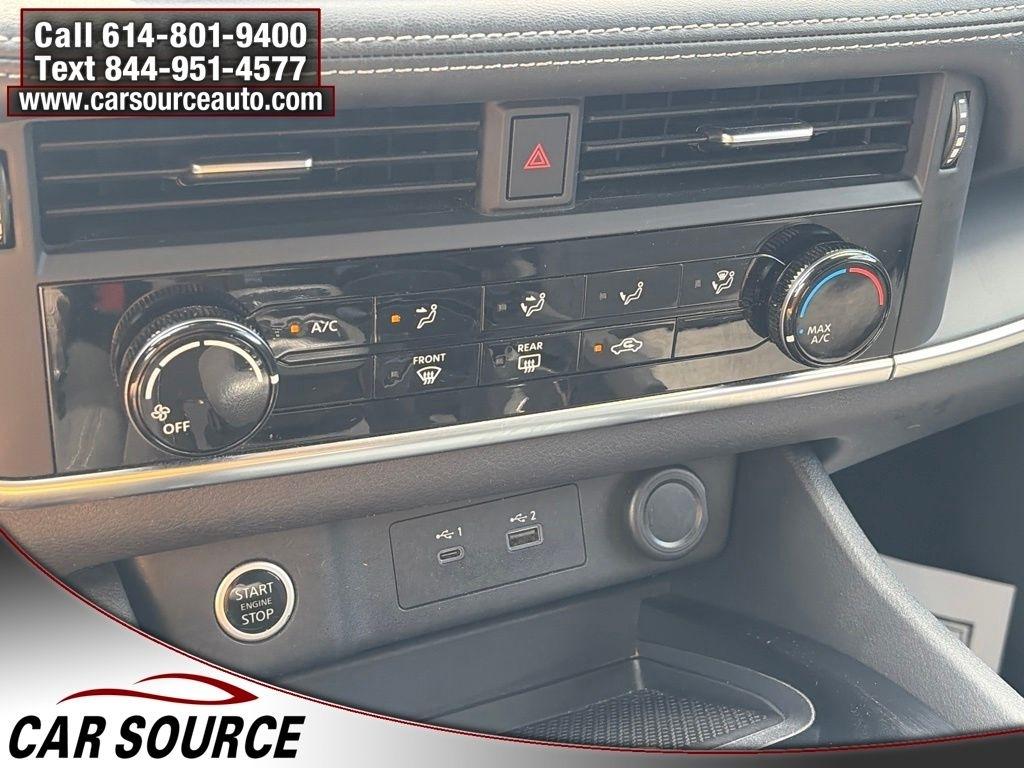 Nissan Rogue  2022