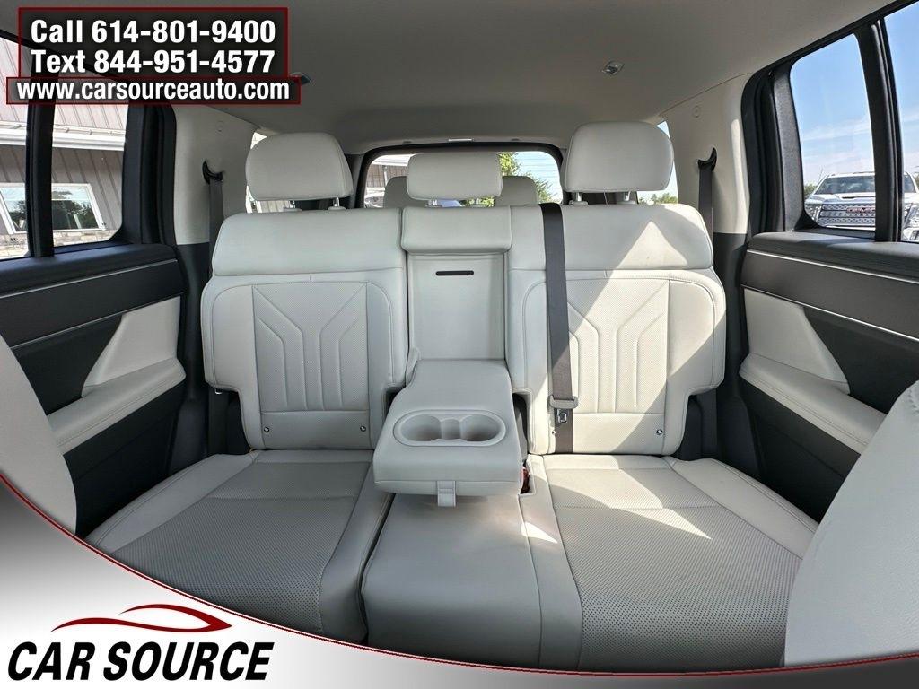 Hyundai Santa Fe Hybrid  2026