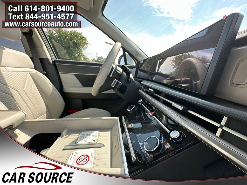 Hyundai Santa Fe Hybrid  2026