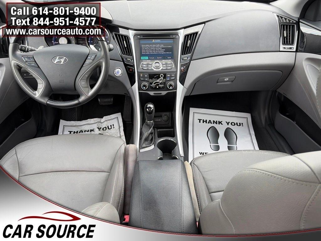 Hyundai Sonata  2012