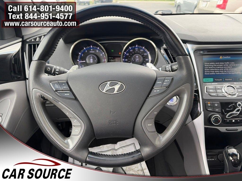 Hyundai Sonata  2012