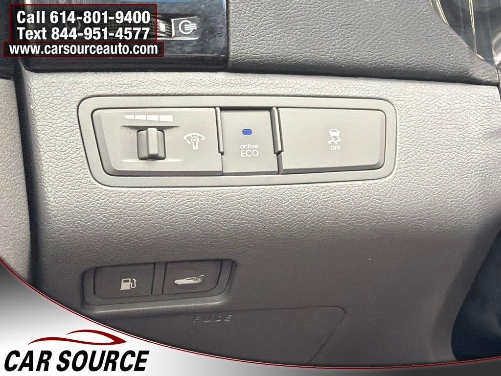 Hyundai Sonata  2012