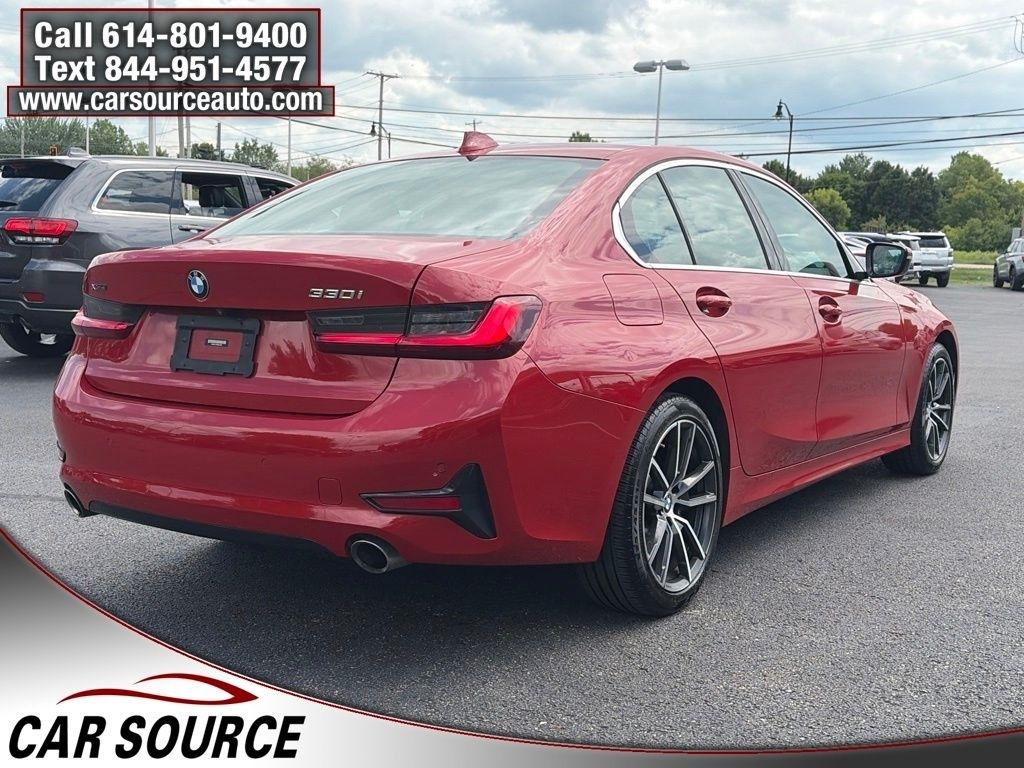BMW 3 Series  2022