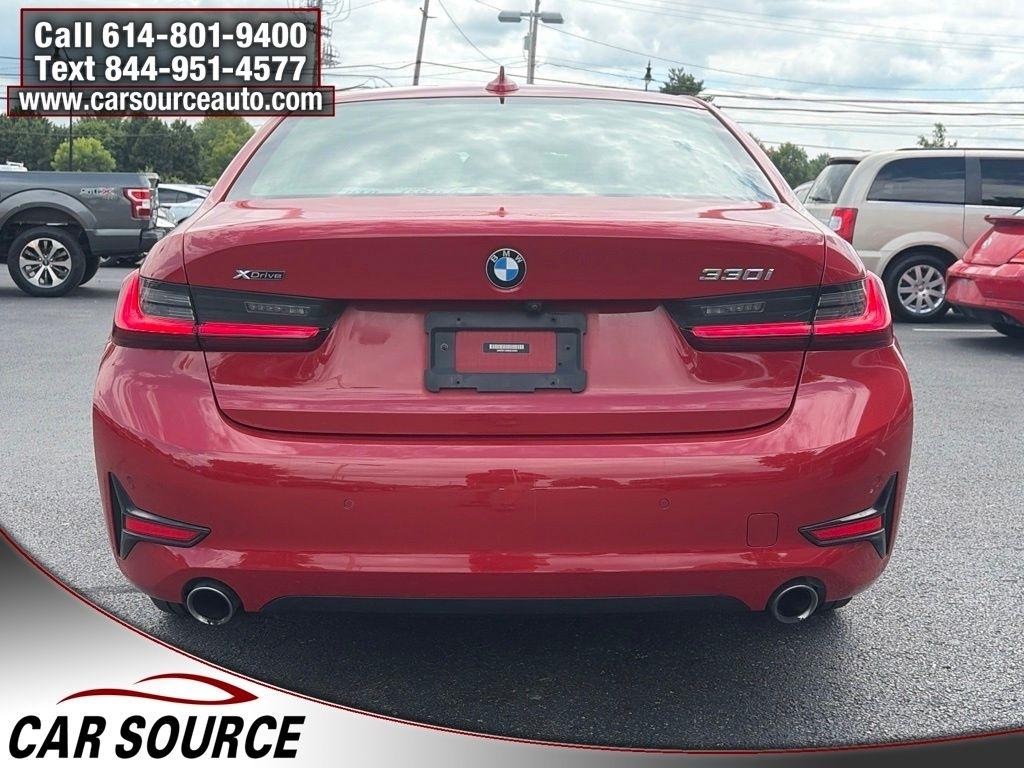BMW 3 Series  2022