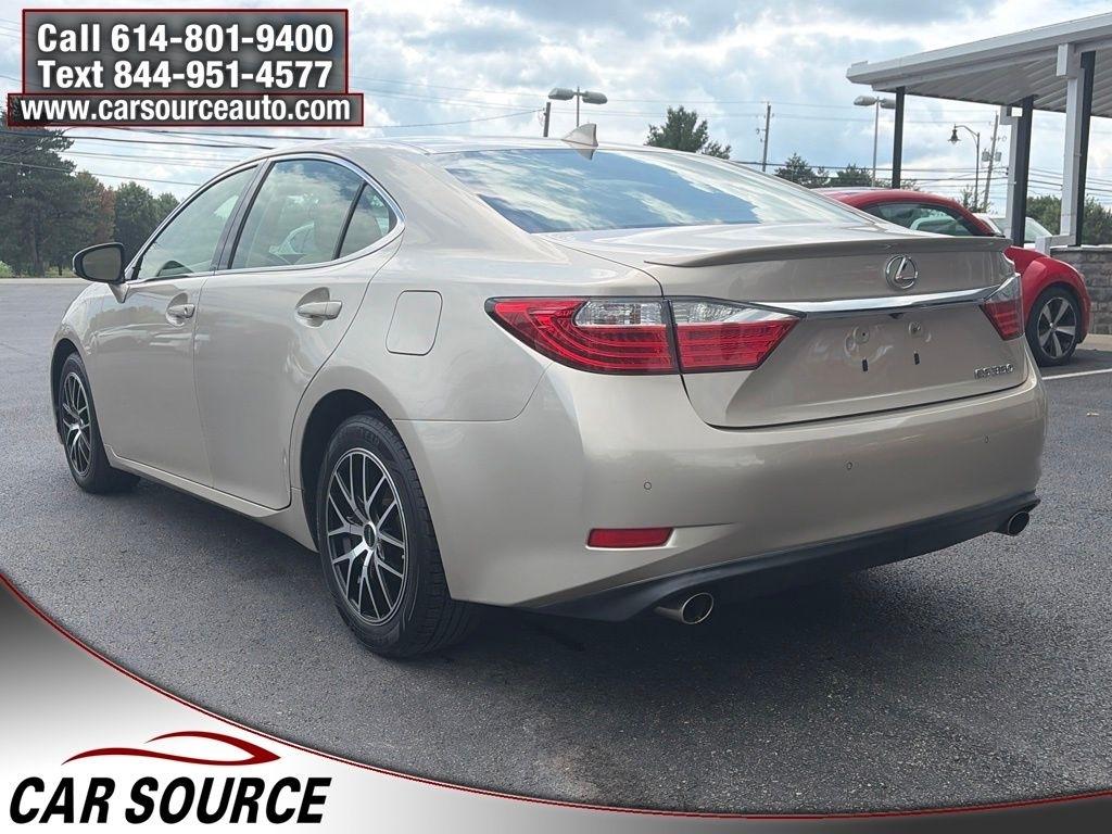 Lexus ES 350  2015