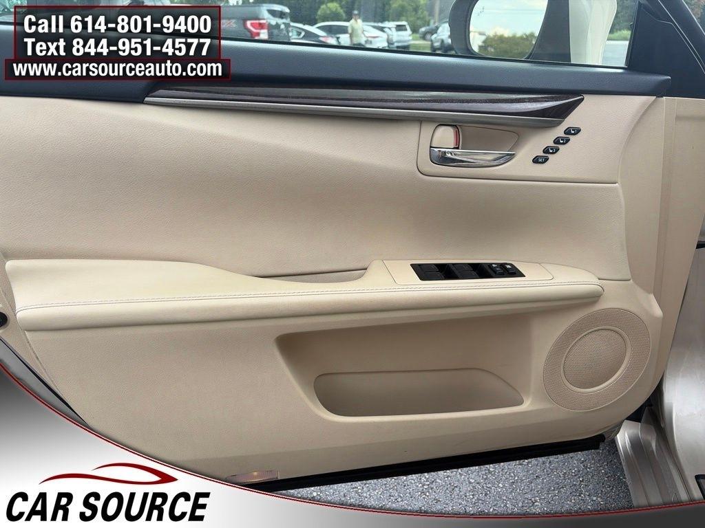 Lexus ES 350  2015