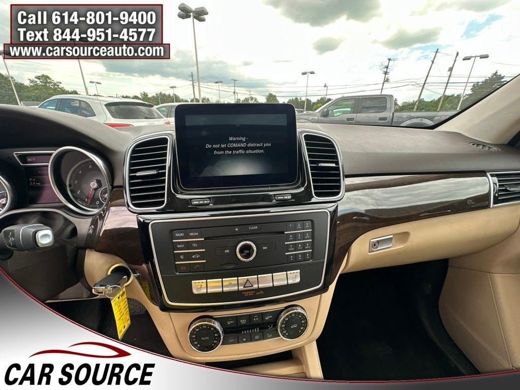 Mercedes-Benz GLE  2016