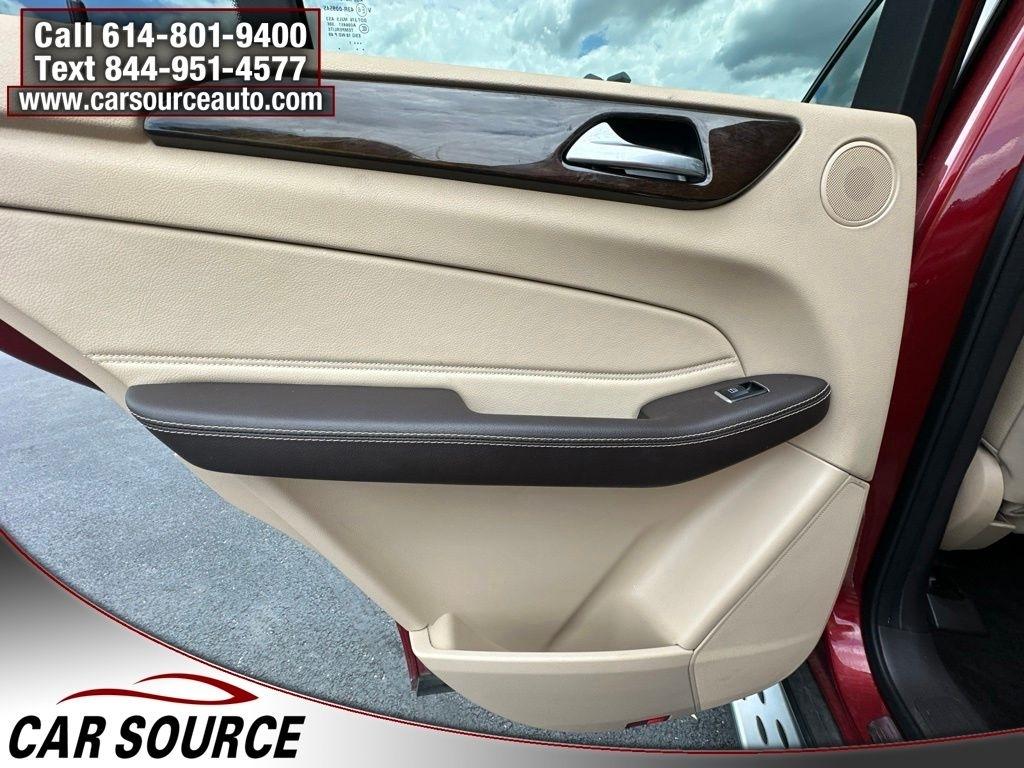 Mercedes-Benz GLE  2016