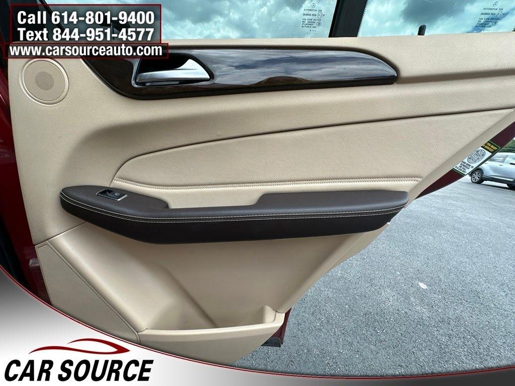 Mercedes-Benz GLE  2016