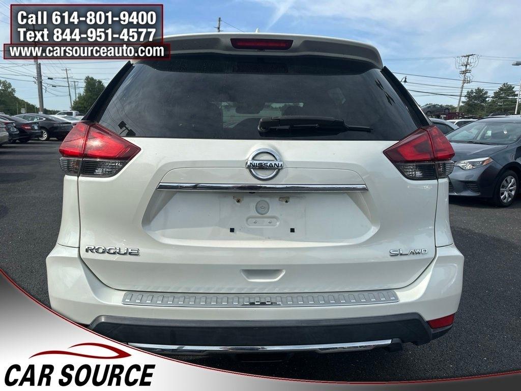 Nissan Rogue  2017