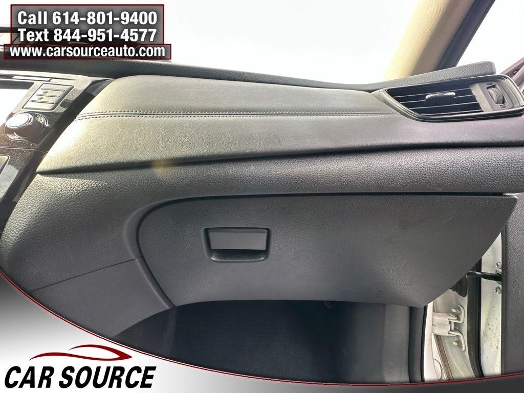 Nissan Rogue  2017