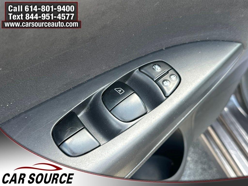 Nissan Sentra  2013