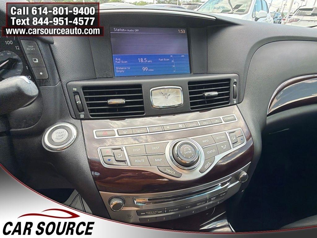 Infiniti M37  2012