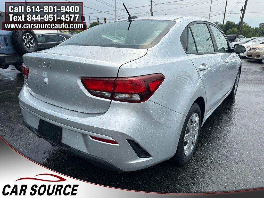 Kia Rio  2022