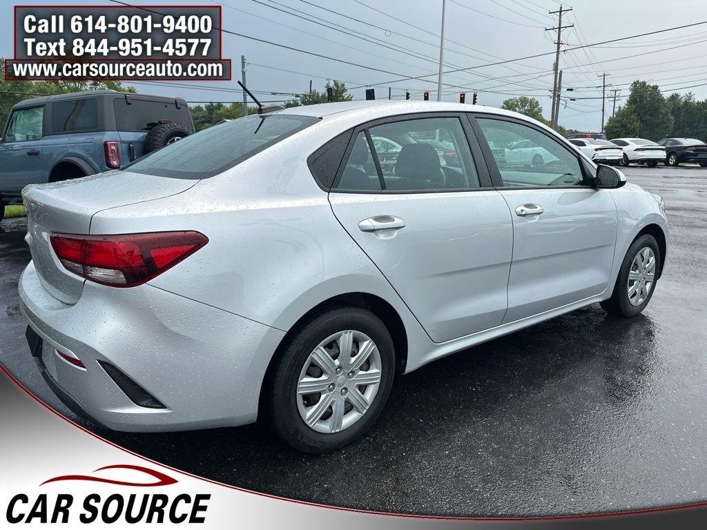 Kia Rio  2022