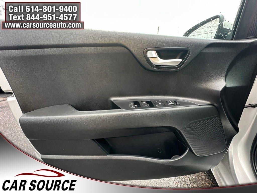 Kia Rio  2022