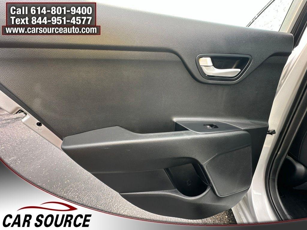 Kia Rio  2022