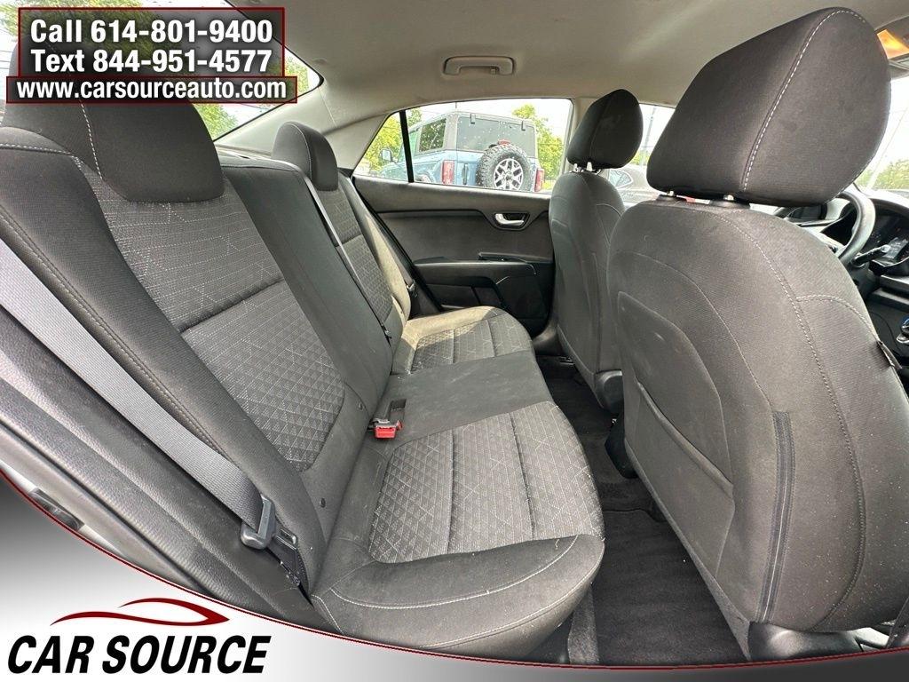 Kia Rio  2022