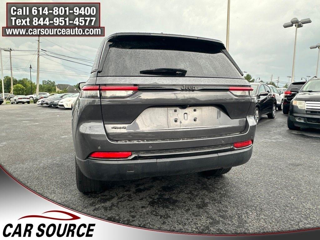 Jeep Grand Cherokee  2024