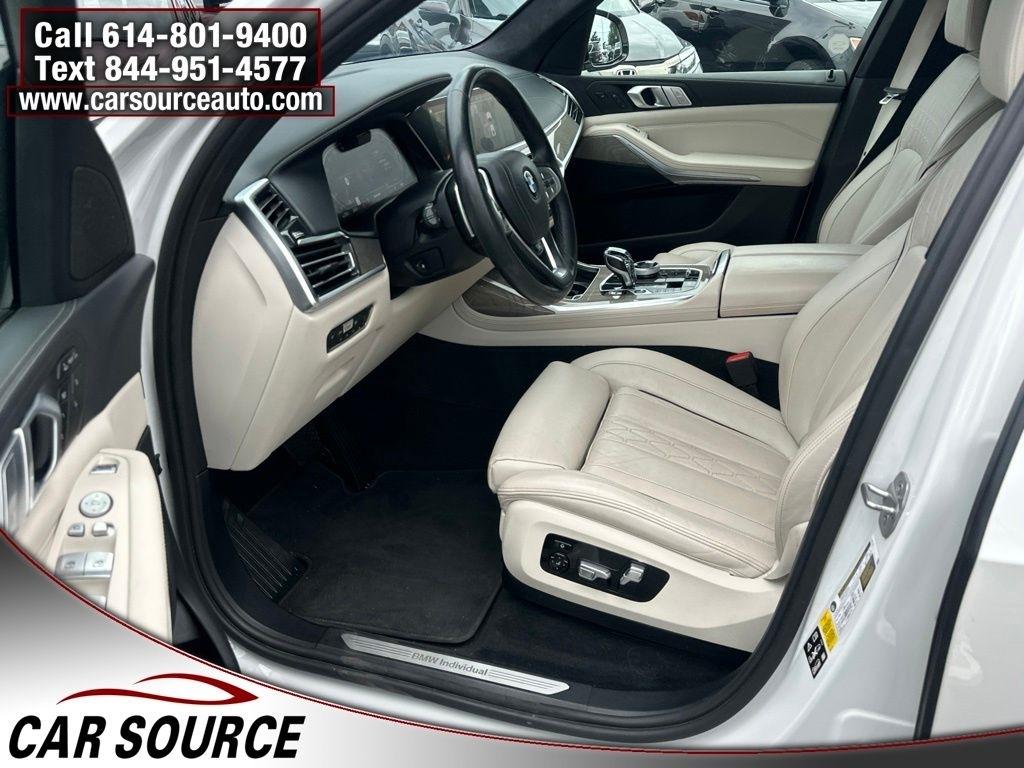 BMW X7  2022