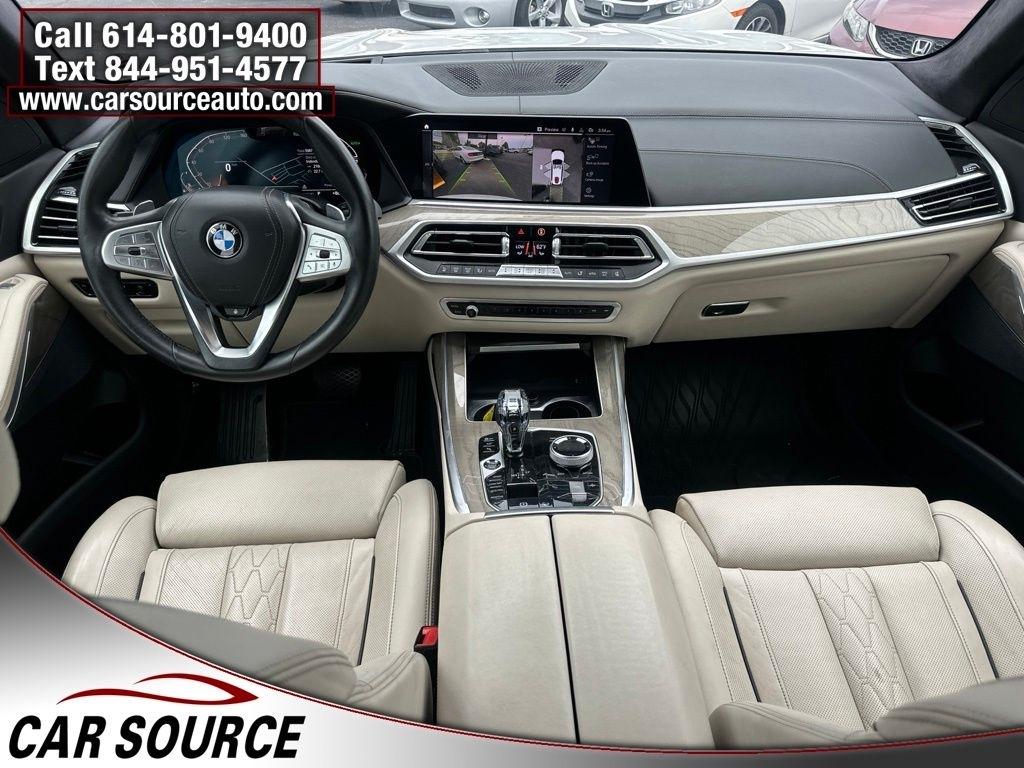 BMW X7  2022