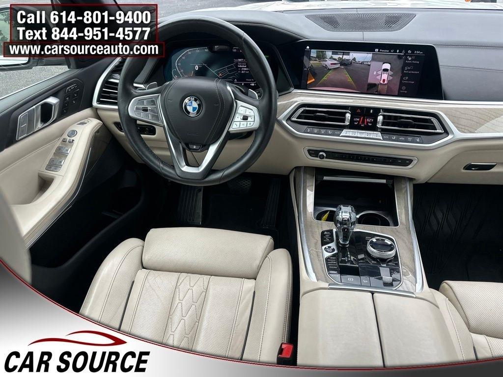 BMW X7  2022