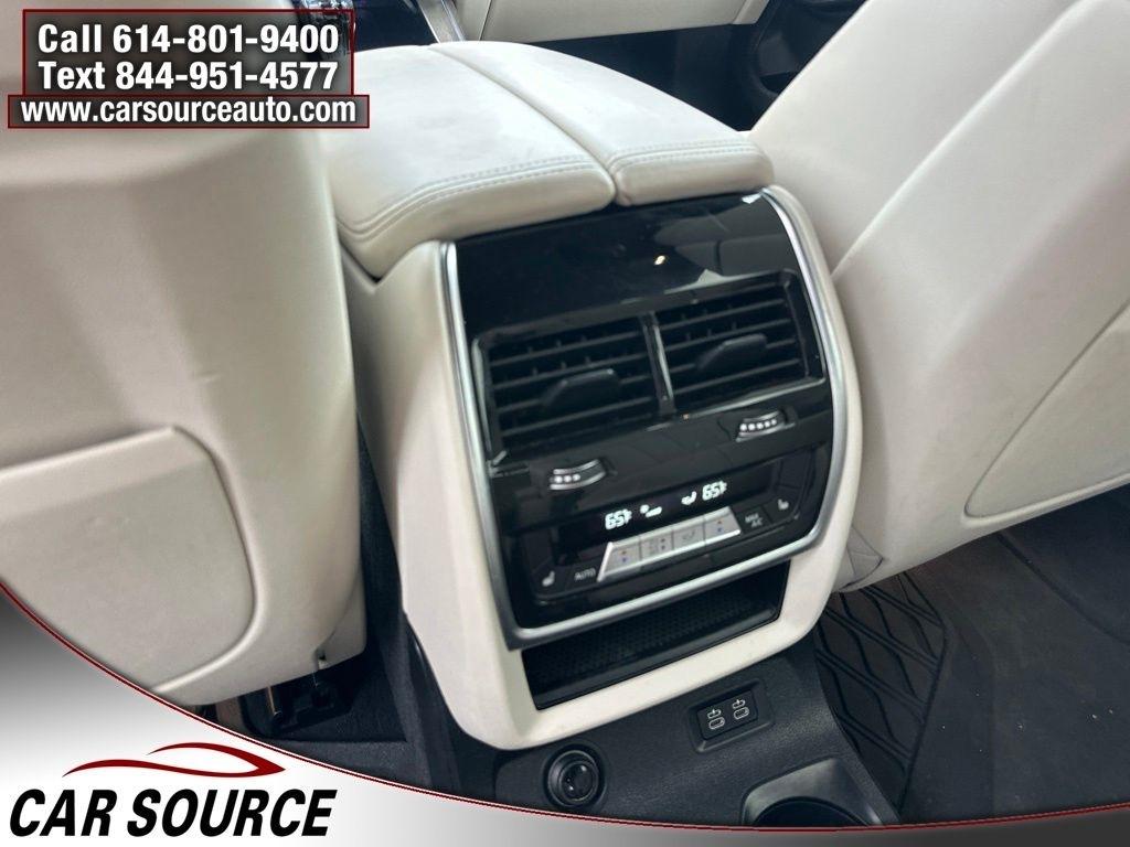 BMW X7  2022