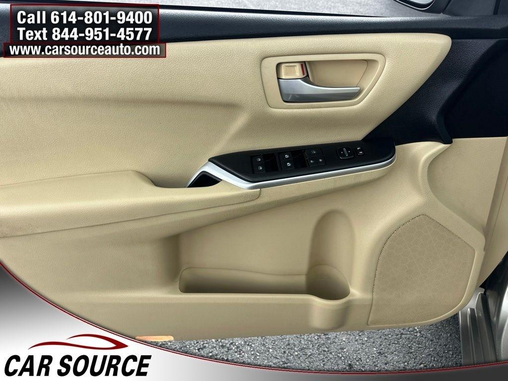 Toyota Camry  2016
